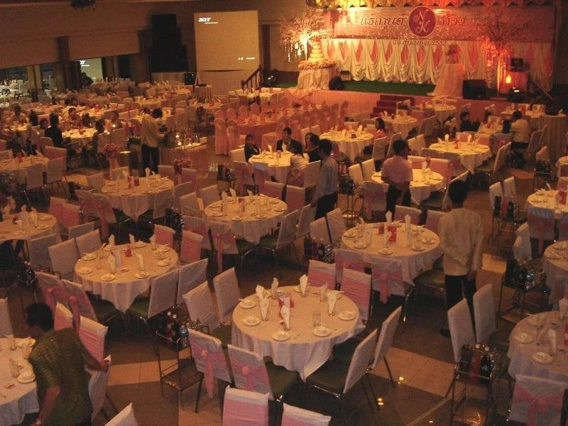 Hotel Petchkasem Grand