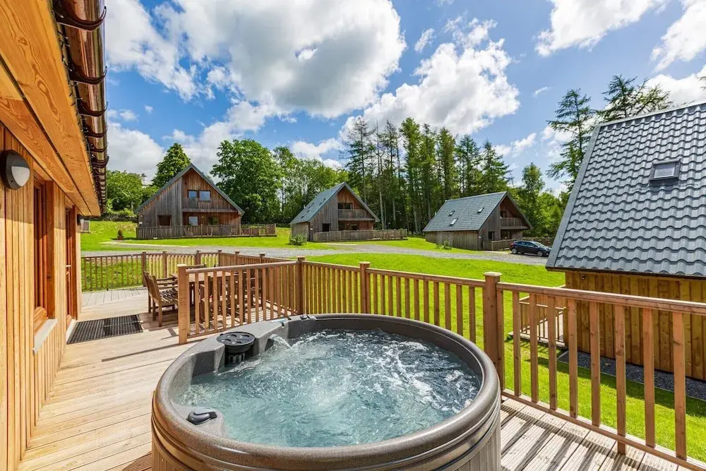 Lord Galloway 38 with Hot Tub