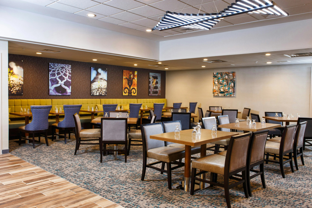 DoubleTree by Hilton Neenah
