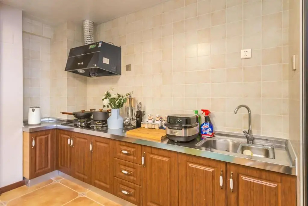 Zhengzhou Jinshui·North Third Ring Road International Trade Center· Locals Apartment 00163170