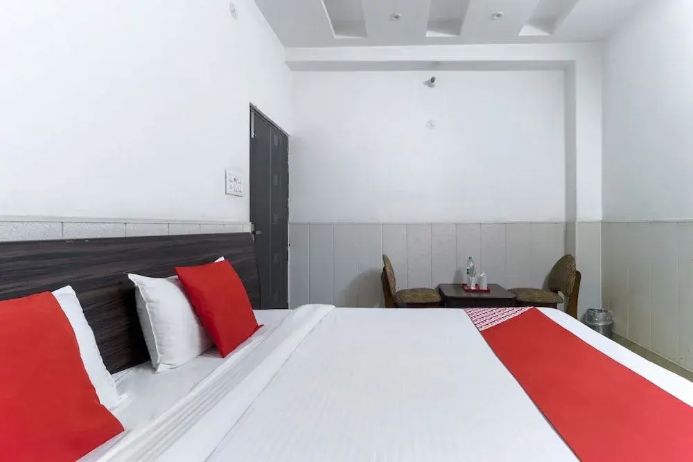Oyo 46437 Malik Regency