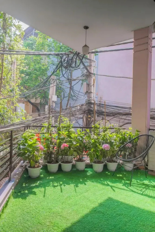 La Sen Westlake Tay Ho Homestay
