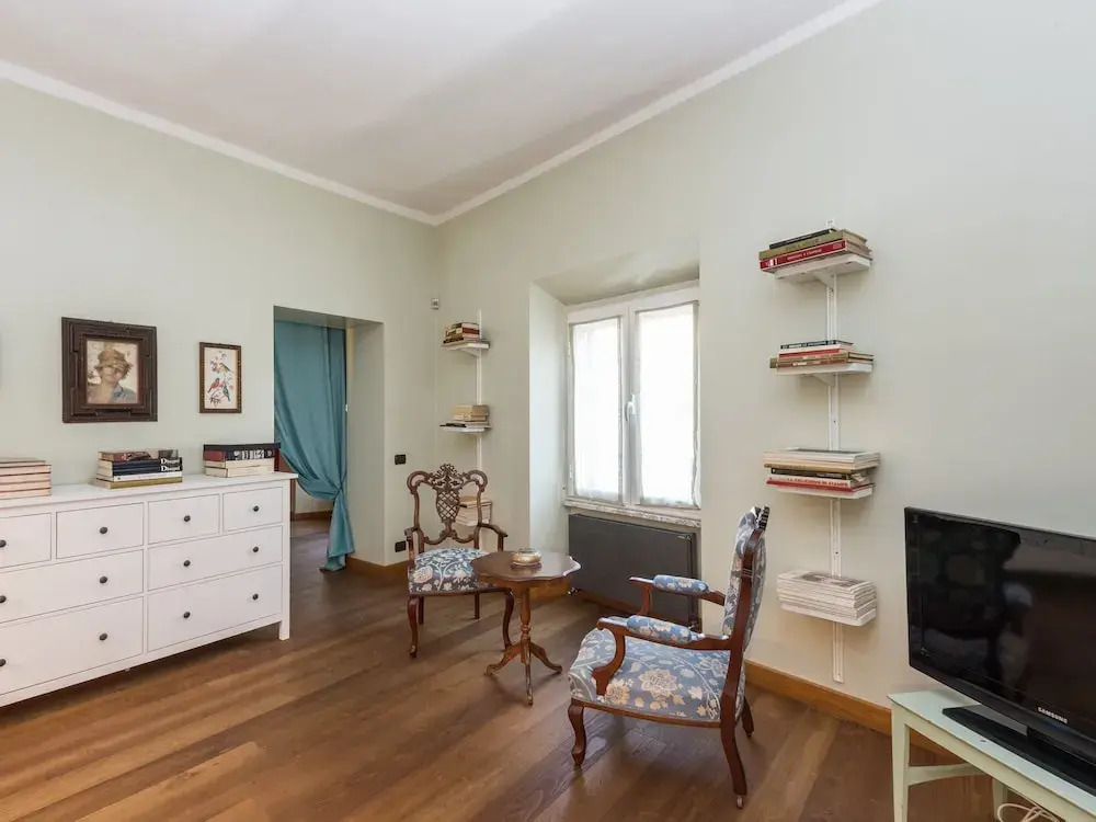 RSH Vatican Large Bright Apartment