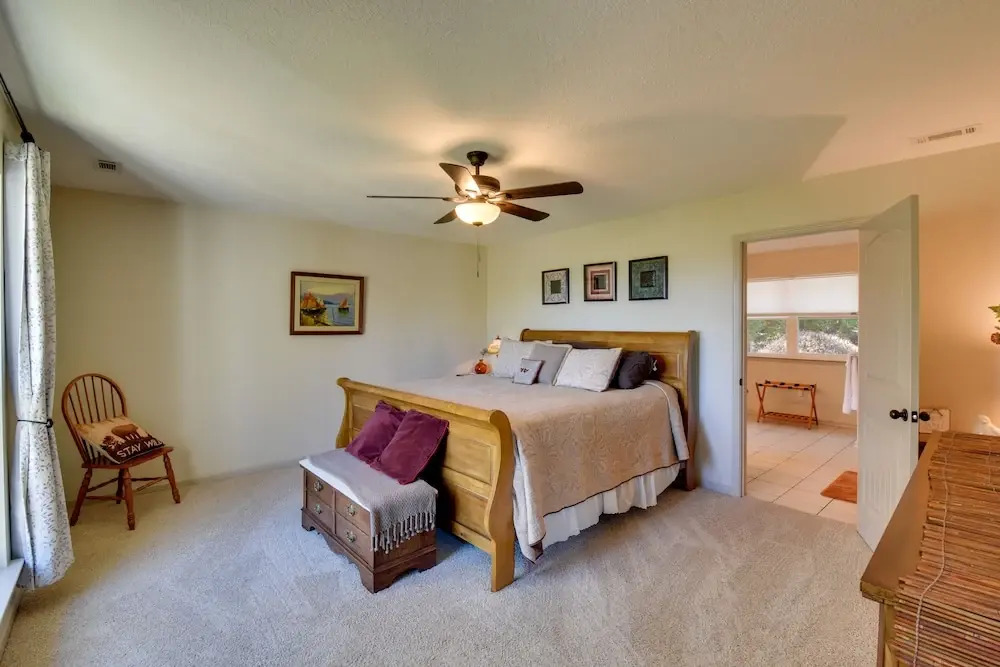 Mtn Views, Game Room, Hot Tub! Lakemont Retreat