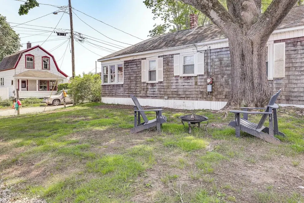 Walk to Pier & Ocean: Apt in Old Orchard Beach!