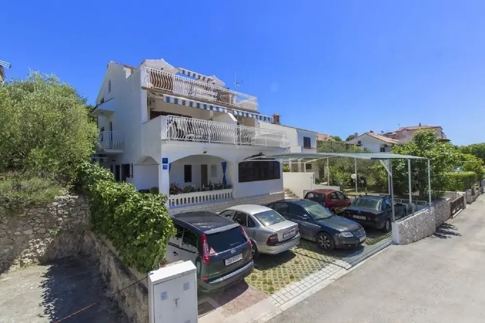Milans - 25m From the Beach - A3