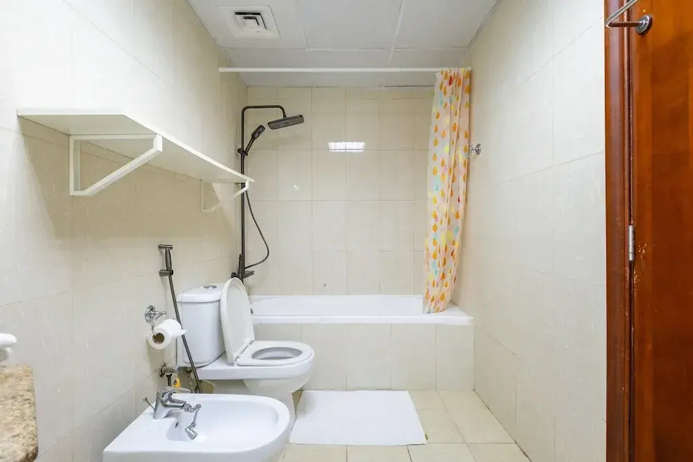 SuperHost - Tranquil Oasis in the Heart of Dubai Lakepoint N2