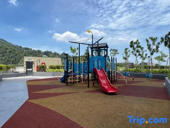 Aston Acacia 4Bedroom Suites @ Jovial