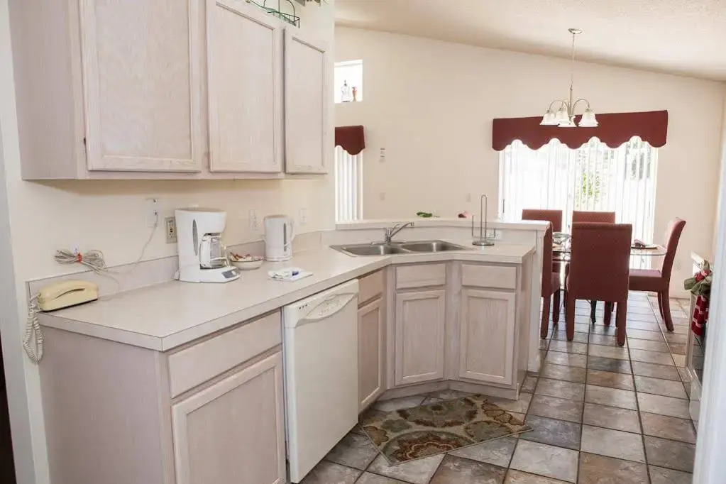 IPG Florida Vacation Homes Bella Piazza Resort