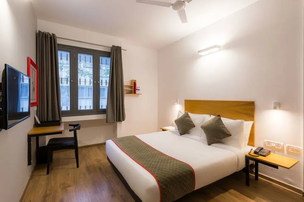 OYO Townhouse 025 Garuda Mall Bangalore