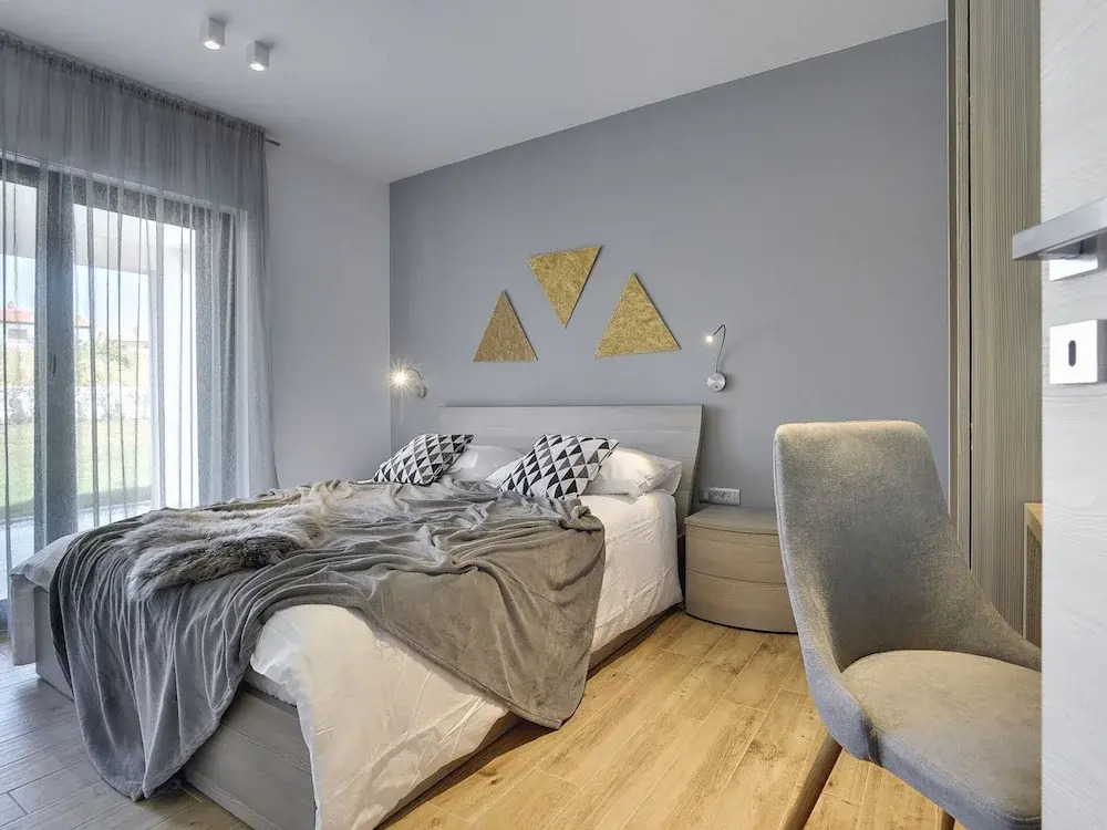 Comfortable, Stylish, Detached Villa With Garden, Private Pool, Near the Beach