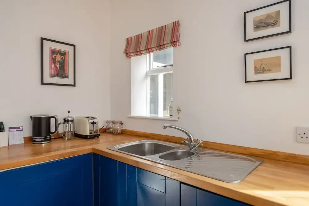Cosy 1 Bedroom Flat With Garden in Lovely Chiswick