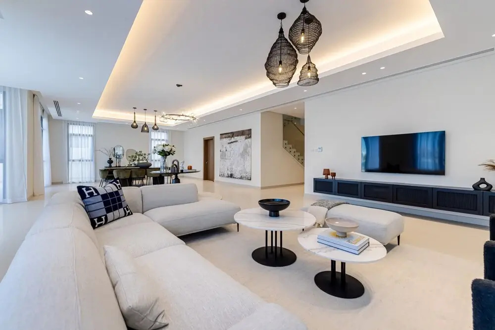 Luxurious 5 Bed Villa 60B Palm Jumeirah