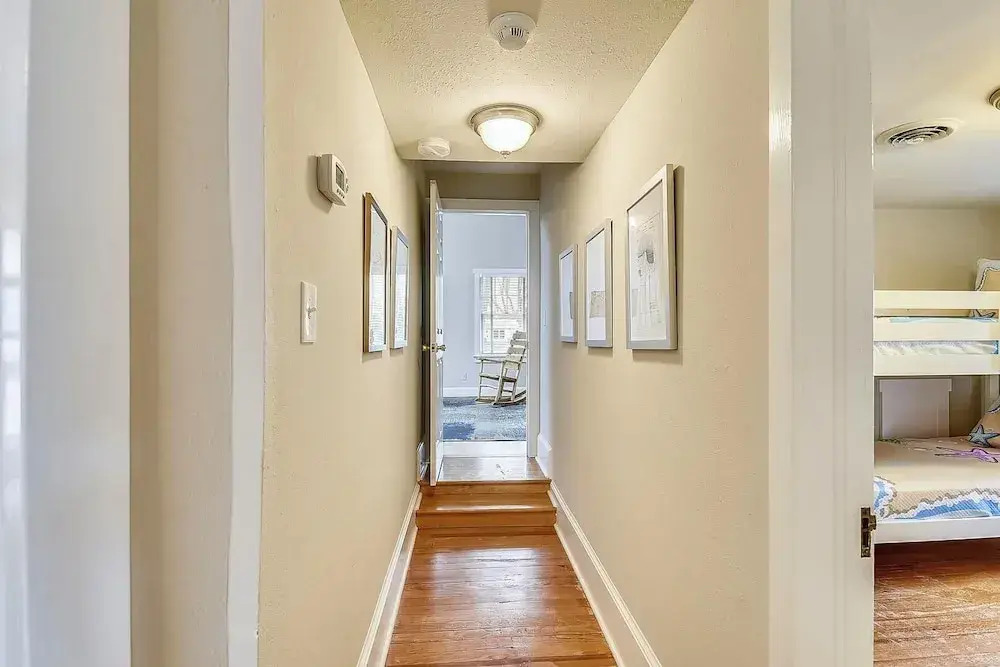 Laurel Street 108
