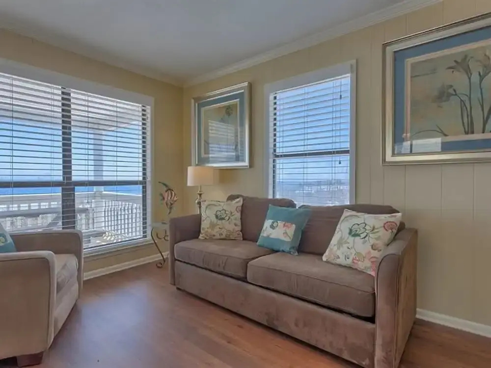 Ala. White Sands by Meyer Vacation Rentals