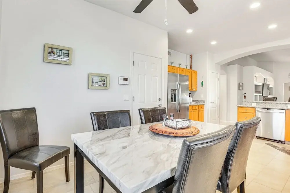 Patio + Fire Pit: Peoria Getaway Near Golfing!