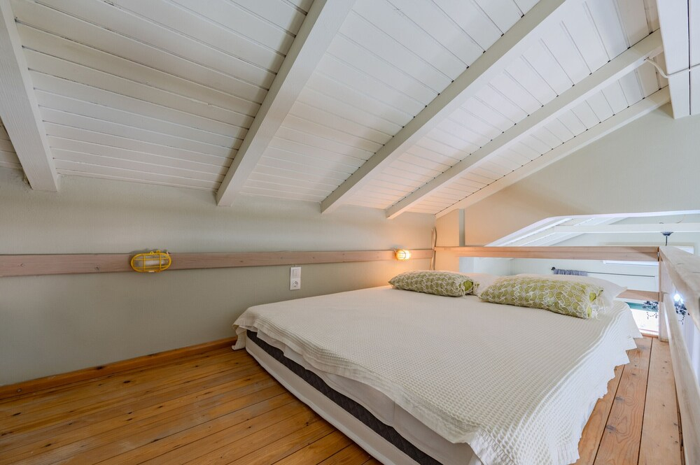Gallery Apartment