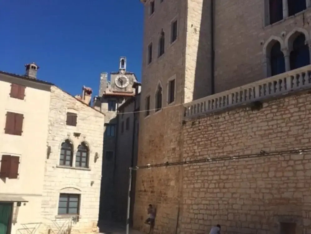 Villa Castel