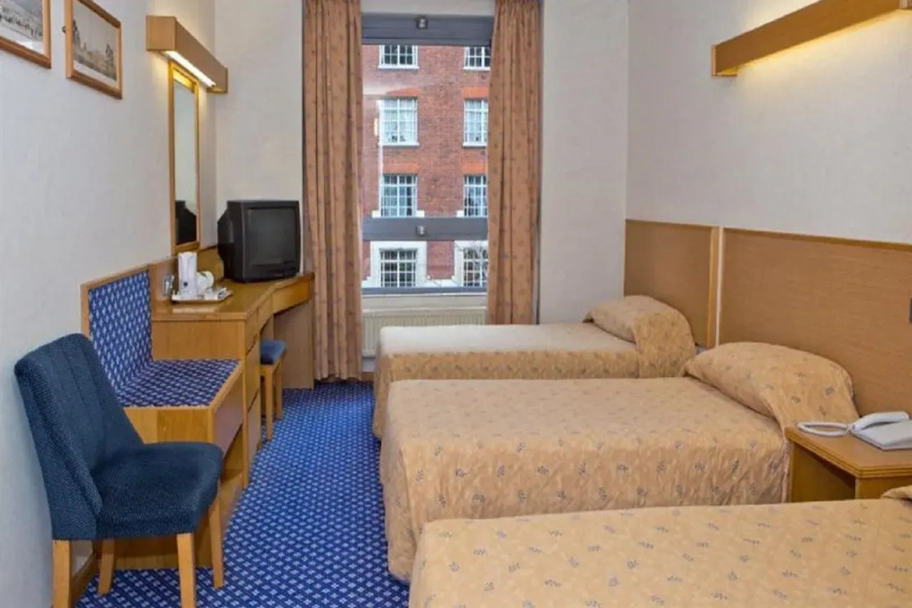 Royal National And Sister Hotels Roulette London