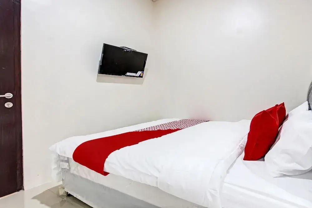 Hotel O Griya Putih