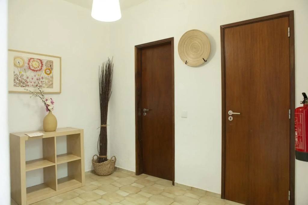 C08 - Central Sao Goncalo Townhouse