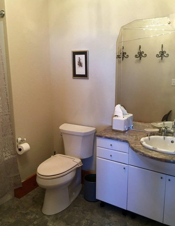 Attwood House Bed and Breakfast near Manhattan, KS