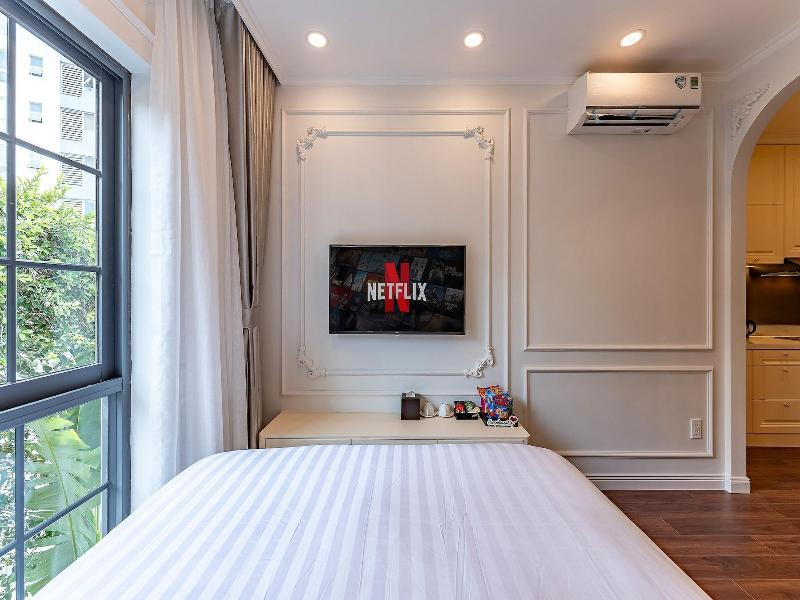 Golden Sun Apartment & Hotel