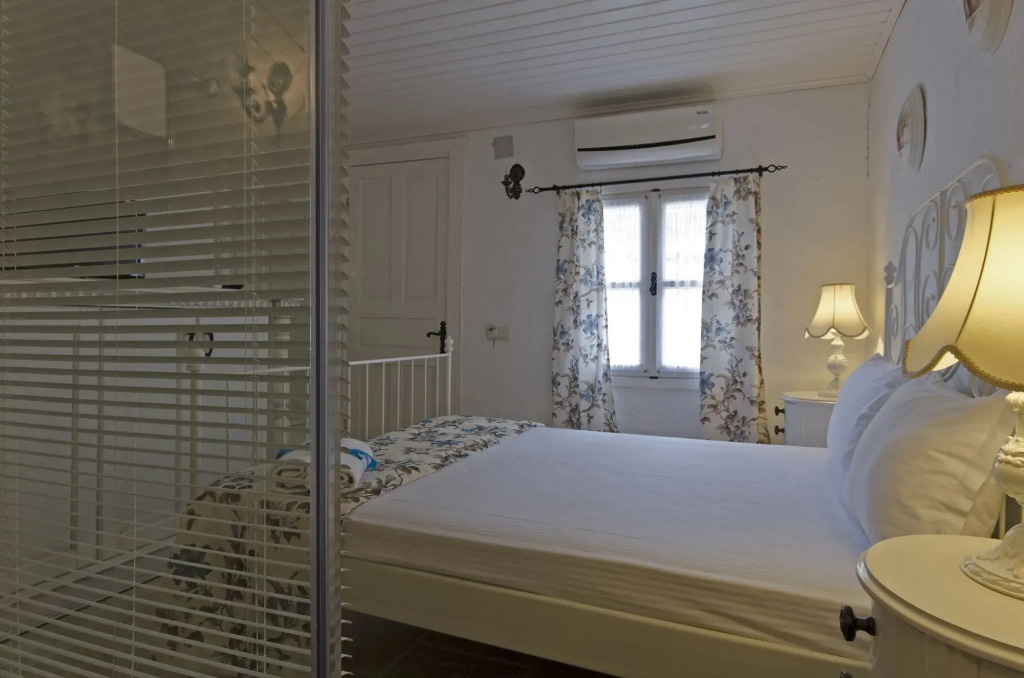 ALAÇATI ROKA TAŞ BUTİK HOTEL