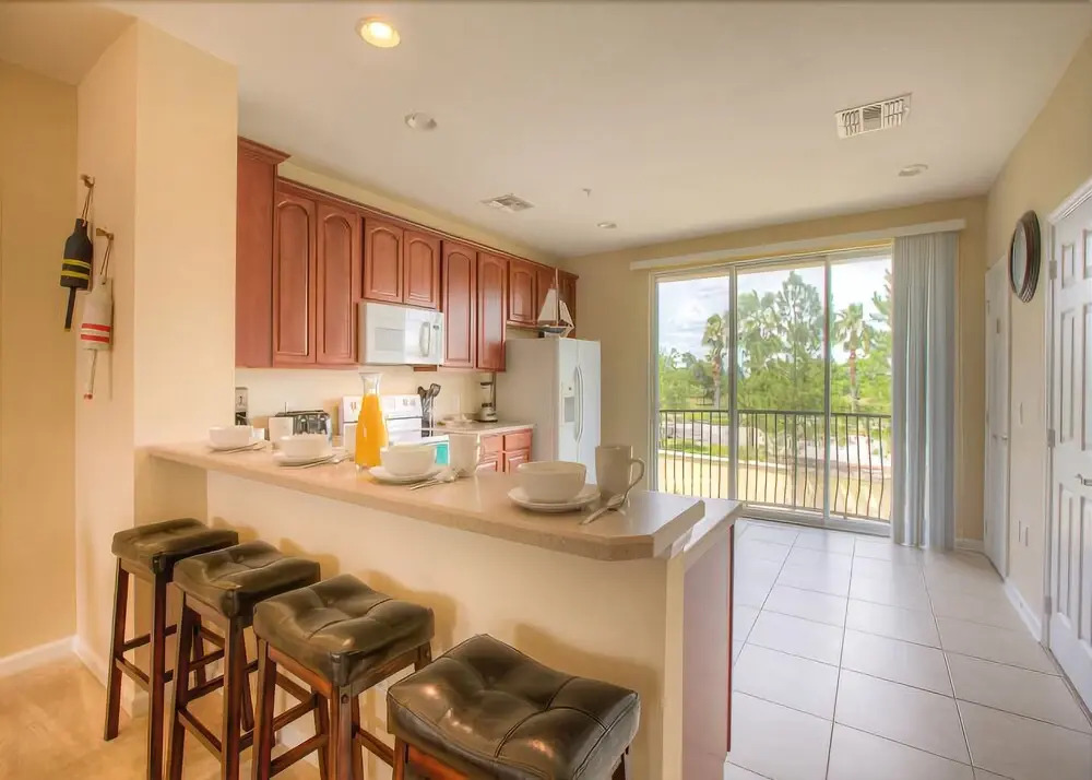 5002 Tideview Circle #6,