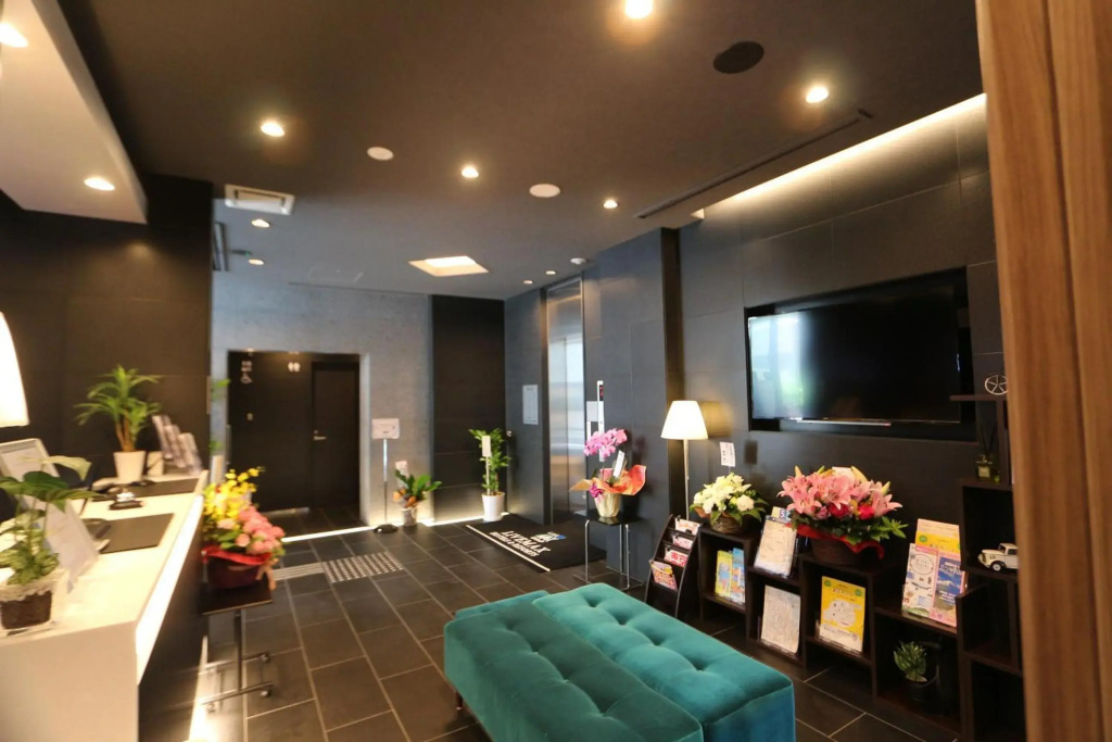 Hotel Livemax Takadano Baba Station Square