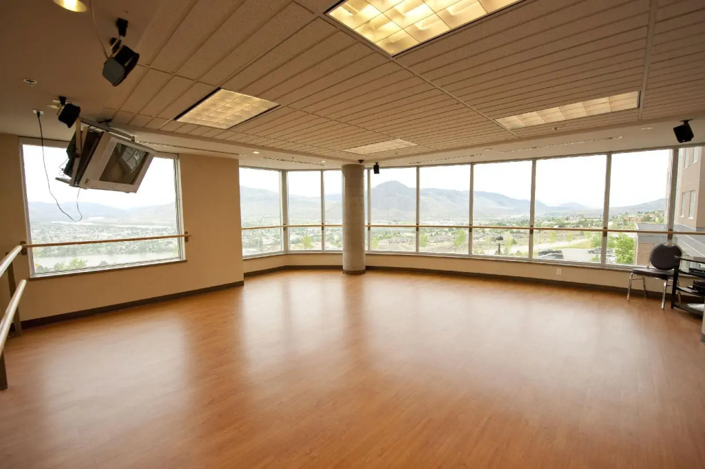 Residence & Conference Centre - Kamloops