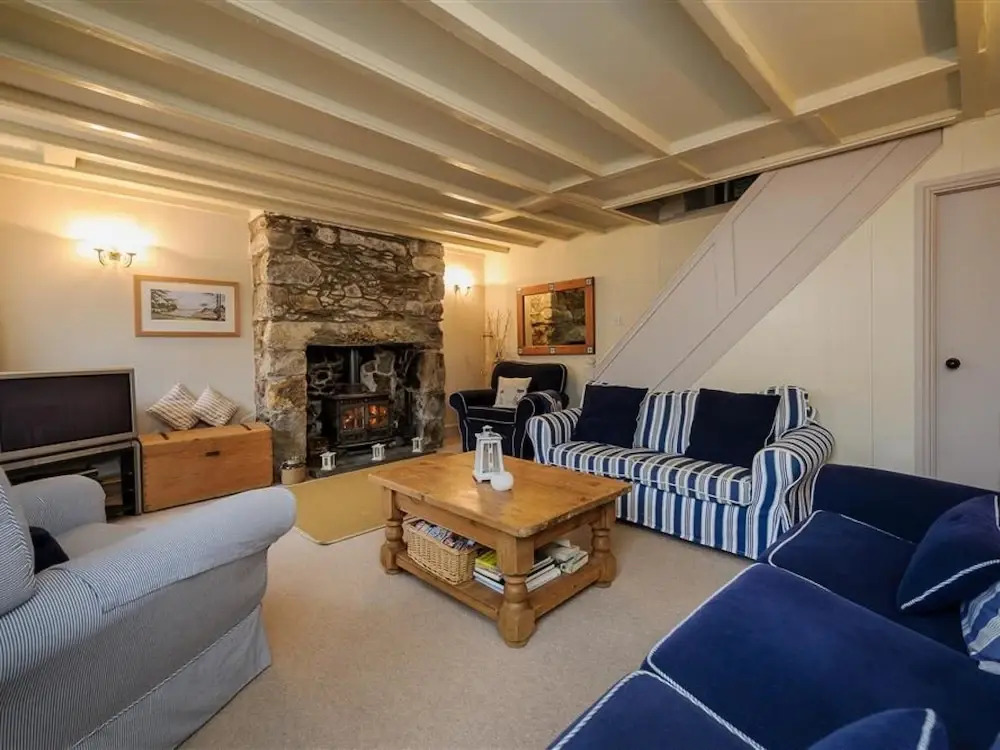 Snug Cottage With Lovely, Private Garden, Just Outside Abersoch