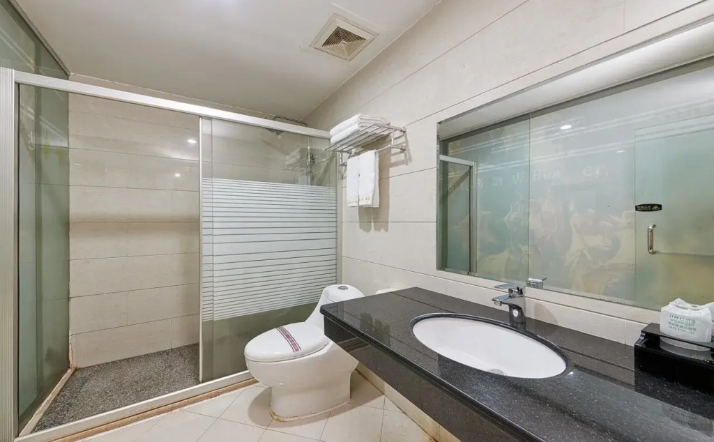 Fengyue Light Shang Hotel Guangzhou Baiyun Airport Store