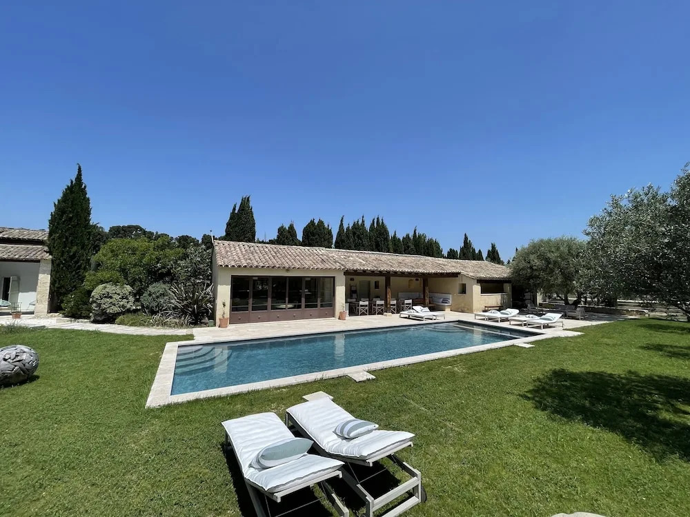 MAS MILLÉSIME - Chambre double - petit déjeuner - piscine - Mas du XVIIIème siècle proche Saint-Rémy-de-Provence