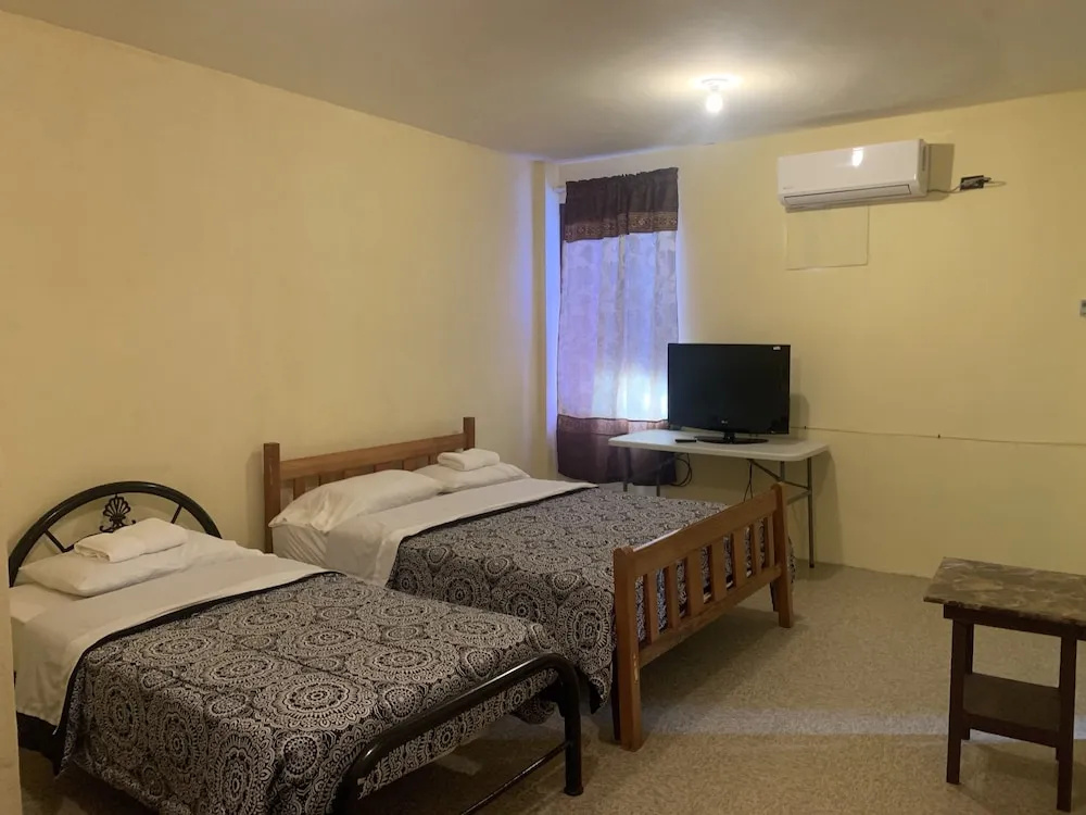 Yvonne's Hotel