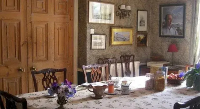 Stowting Hill House