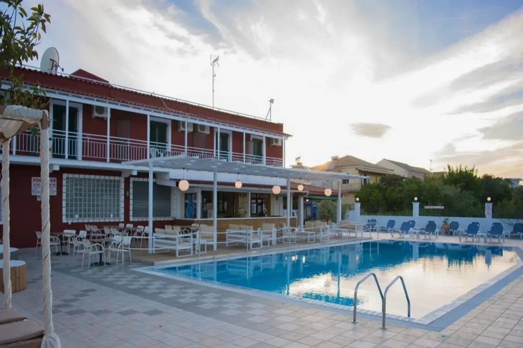 Rantos Apartments