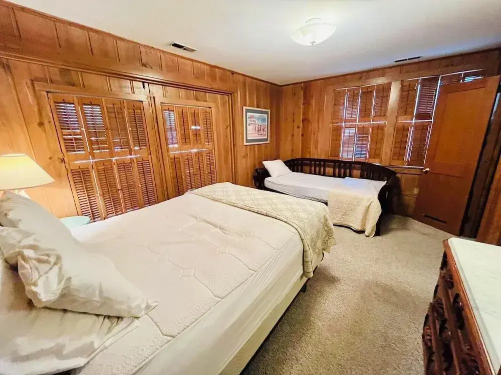 OAK Avenue 49