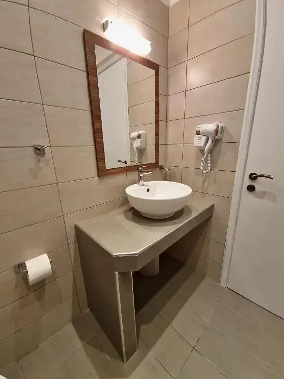Alexandra Apartment 13