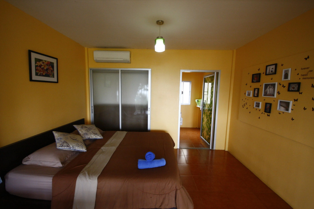Insook Ko Larn Resort