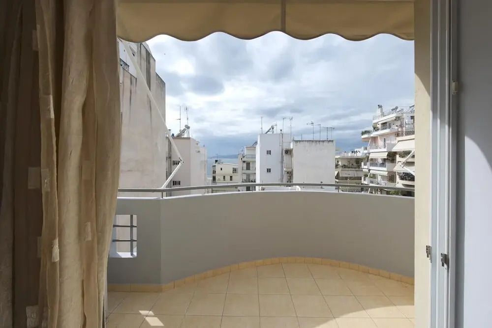 Saronikos in Piraeus