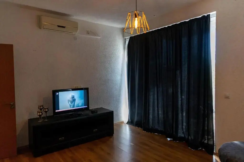 Sunshine Apartments