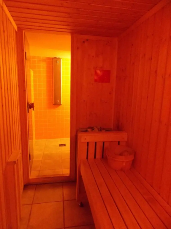 Alpe DE Virgile - Chez Mado : 5 Pièces 10 à 13 Personnes / 5 Rooms 10 to 13 People