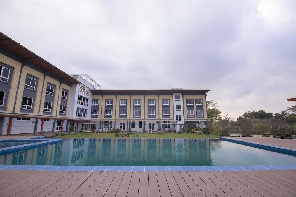 Eseriani The Resort
