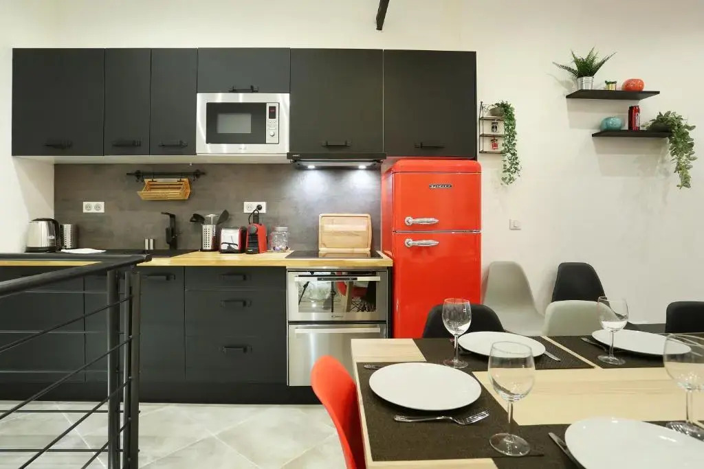 Pick A Flat's Upper Marais Apartments- Rue du Faubourg Saint-Martin