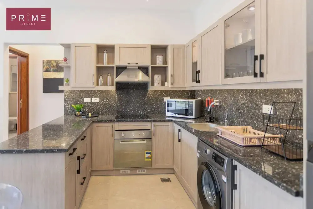 Prime Select Lake View
