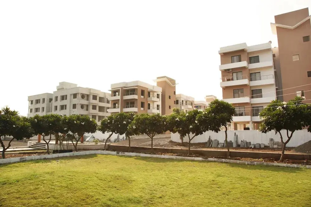 Saburi Service Apartments
