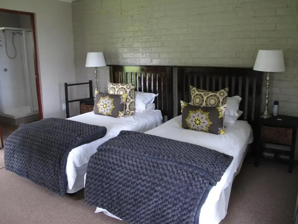 Midlands Forest Lodge