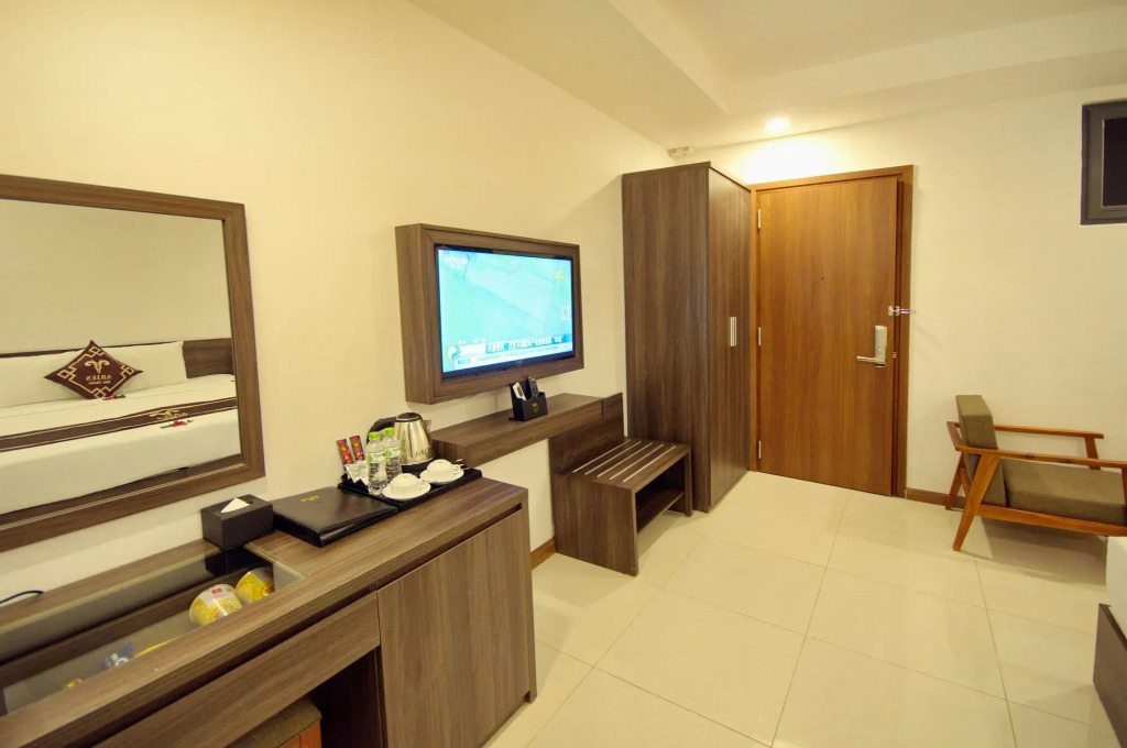 Aries Hotel