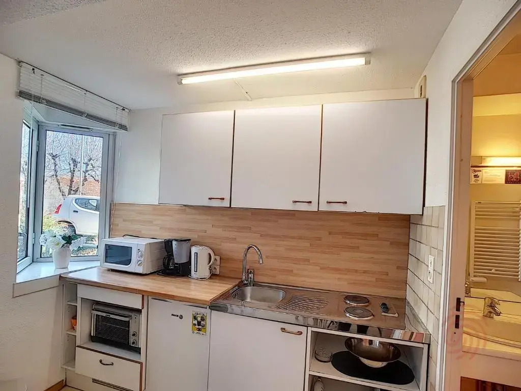 Appartement Lamalou-les-Bains, 1 pièce, 2 personnes - FR-1-451-67